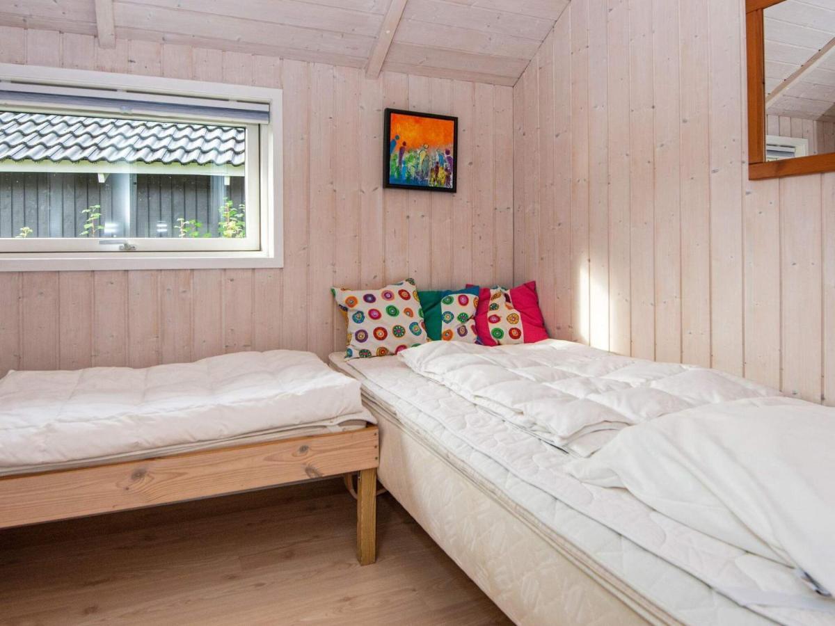 8 Person Holiday Home In Hovborg Exterior photo
