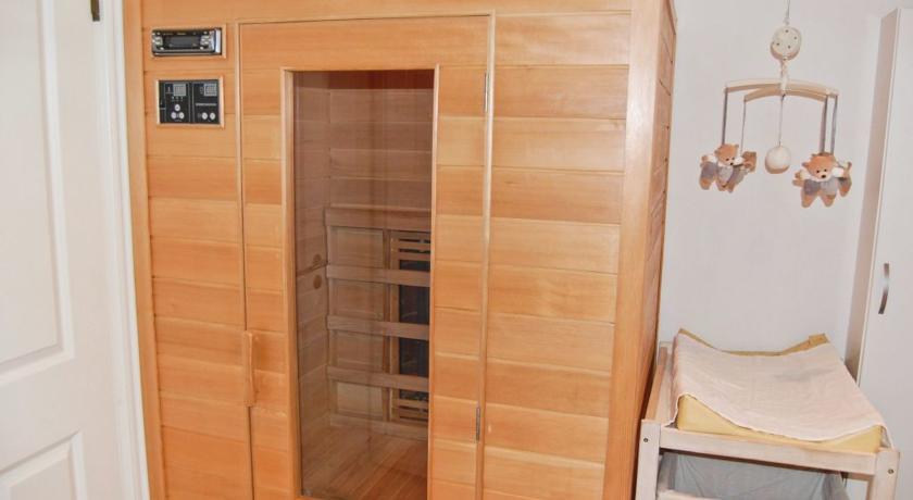 8 Person Holiday Home In Hovborg Room photo